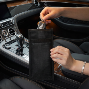 fireproof-faraday-bag-office-desk